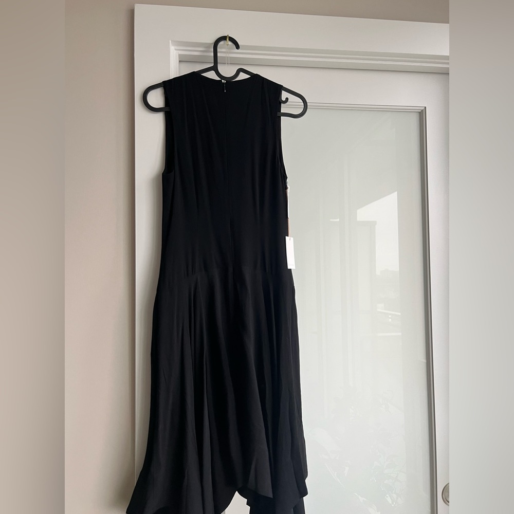 Arotzia sleeveless elegant or casual black dress